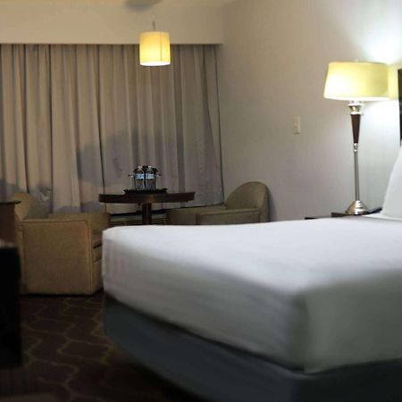Wyndham Garden Los Mochis Plaza Inn Exteriör bild