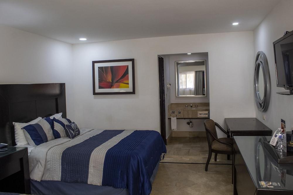 Wyndham Garden Los Mochis Plaza Inn Exteriör bild