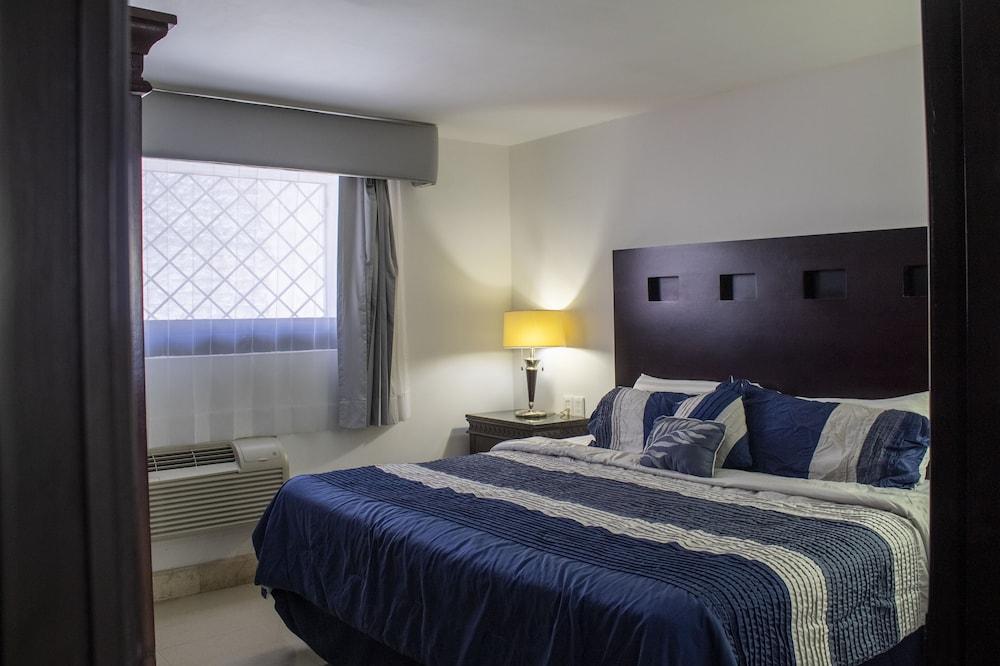 Wyndham Garden Los Mochis Plaza Inn Exteriör bild