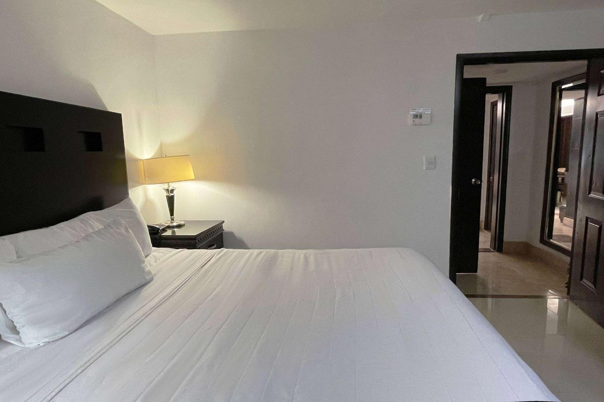 Wyndham Garden Los Mochis Plaza Inn Exteriör bild