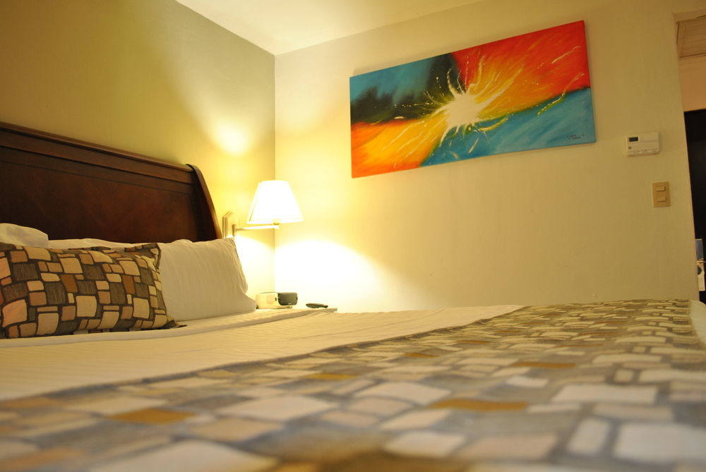 Wyndham Garden Los Mochis Plaza Inn Exteriör bild
